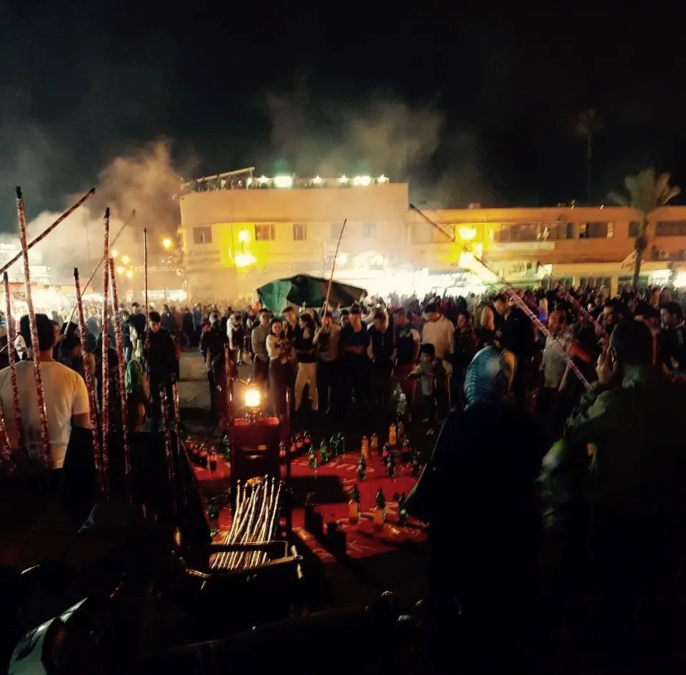 Marrakesh Gauklerplatz Marokko Rundreise gefährlich