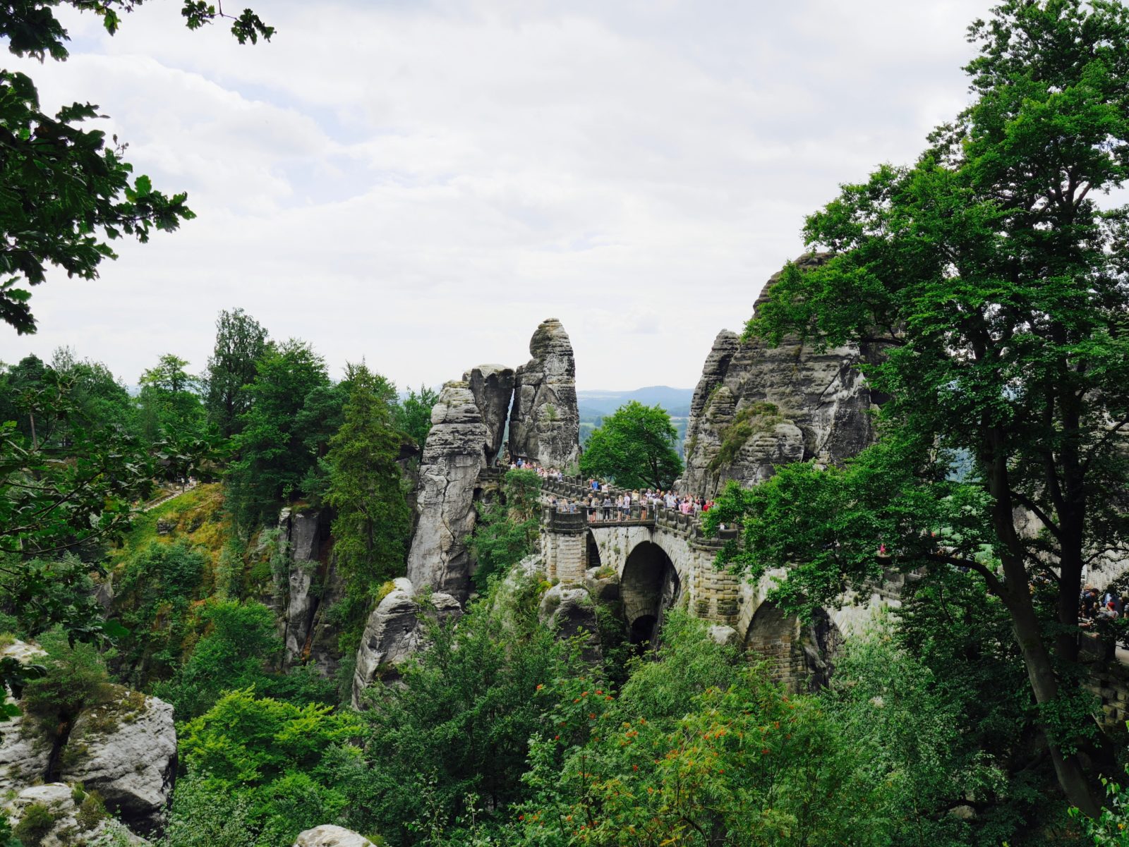Sächsische Schweiz Wandern zur Bastei und durch die Schwedenlöcher