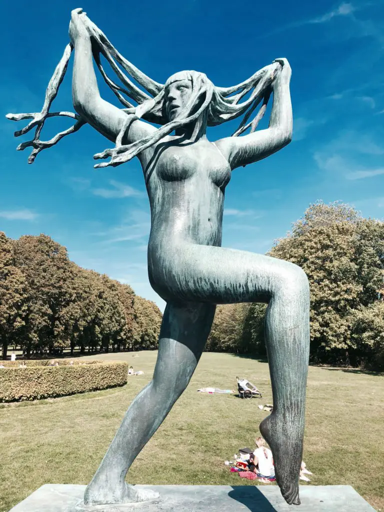 Oslo Hop on Hop off Vigelands Skulpturen Park