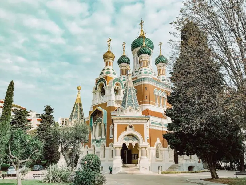 Wunderschöne russische Kirche in Nizza St. Nicholas