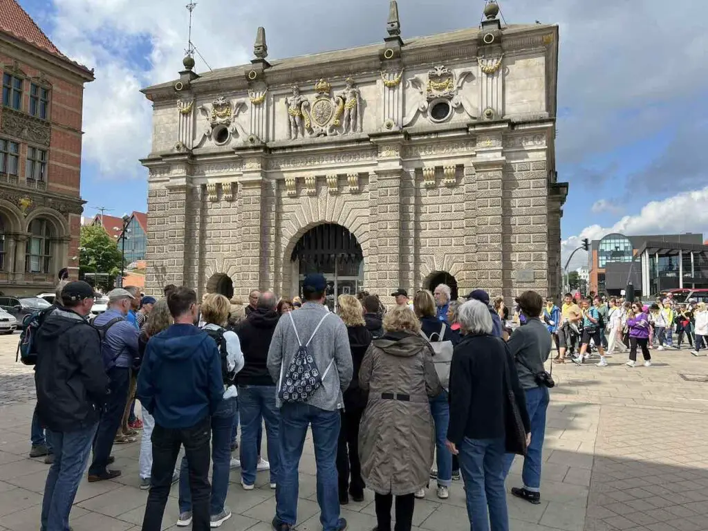 Danzig Stadtführung unterwegs als Gruppe in der Altstadt