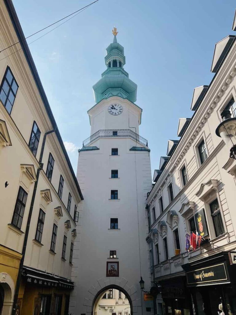 Das Michaelertor in der Altstadt von Bratislava