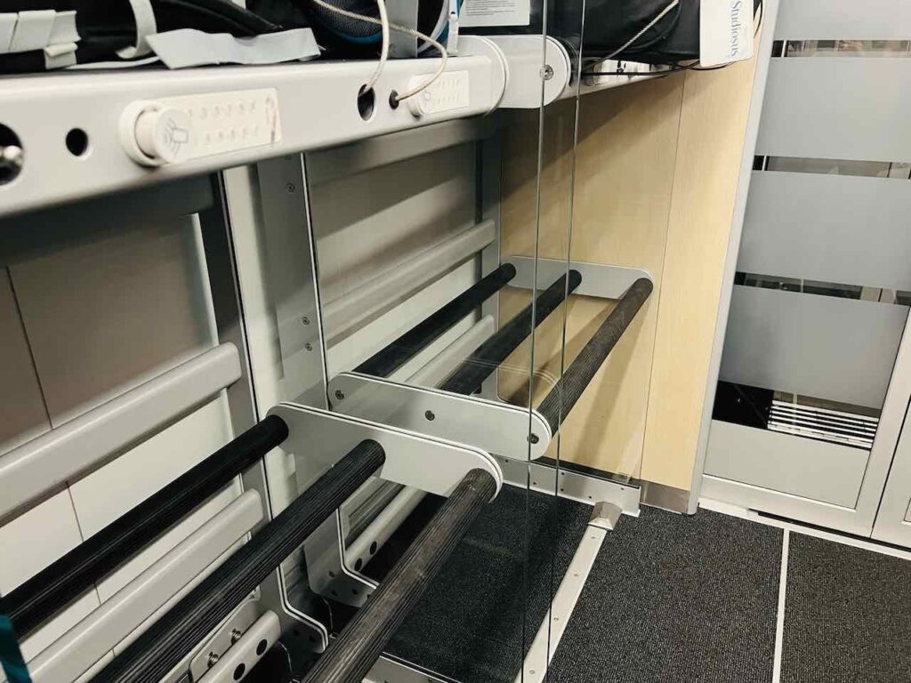 Gepäckablage für große Gepäckstücke im Nightjet.