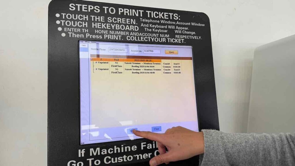 Ticketautomat am Bahnhof in Nairobi.